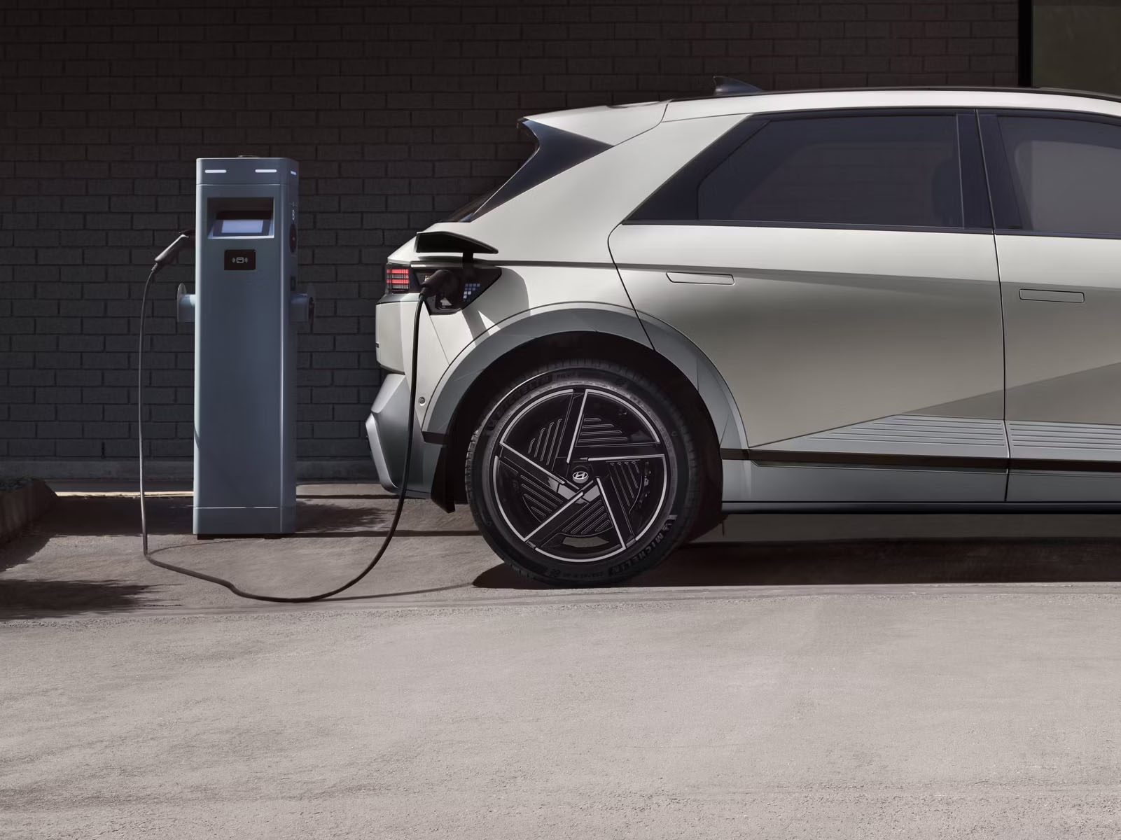 Ioniq 5 Charging